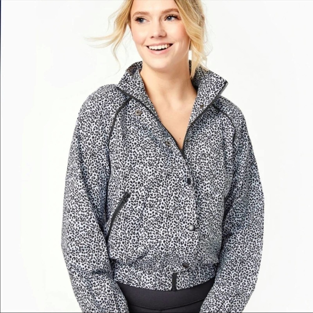 Anthropologie Allfenix Leopard Print Cropped Zip Front Athletic Jacket XS